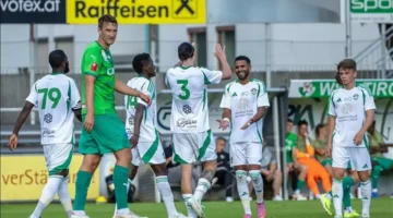 خمسة ملايين ريال.. عقوبة تاريخية تنهي مسيرة نجم الأهلي في الدوري السعودي